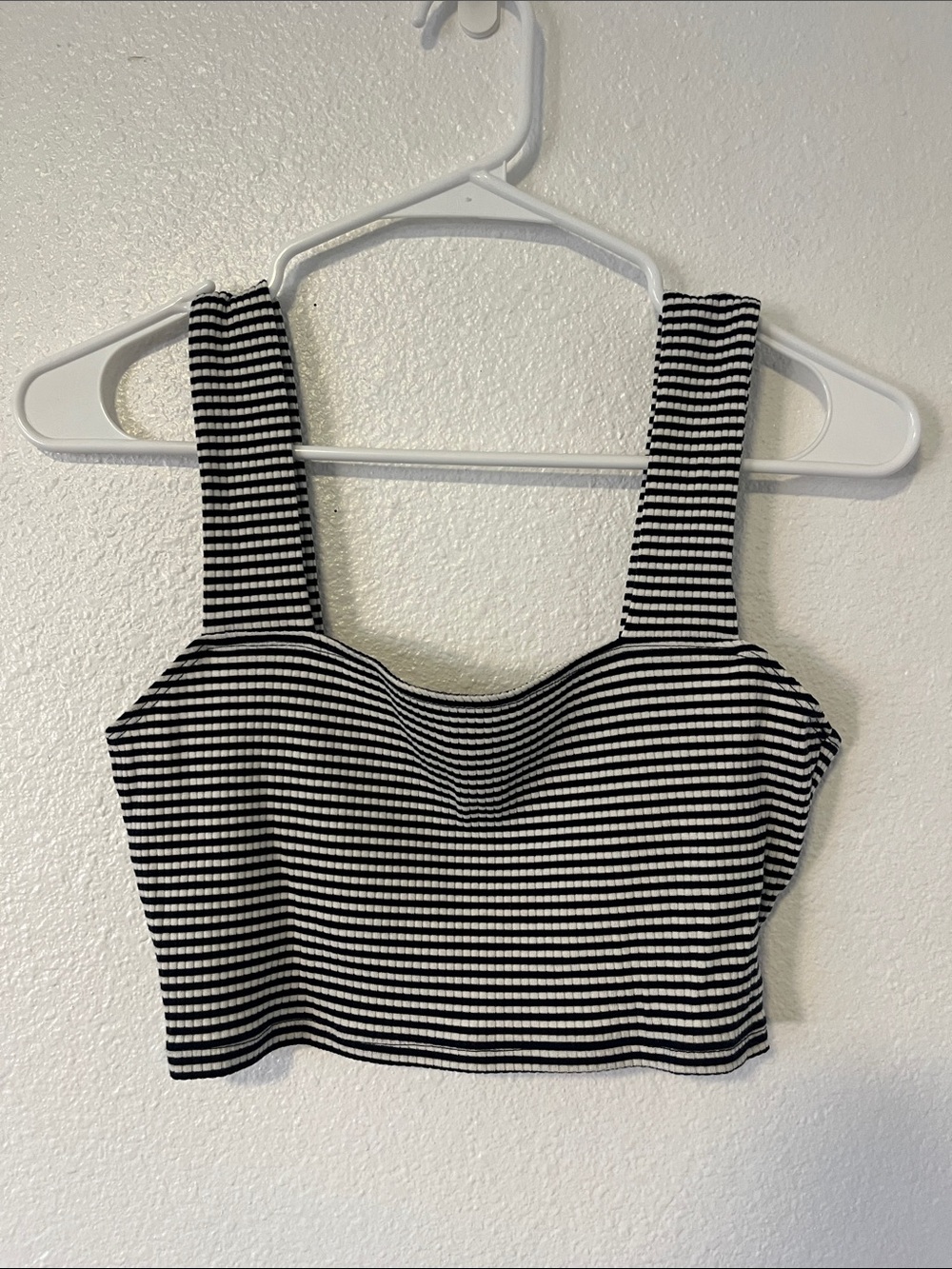 Reformation Black White Striped Cropped Tank Top Size Small